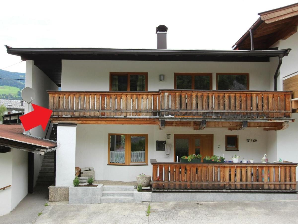 Boutique Apartment In Brixen With Mountain View Brixen im Thale Exterior photo